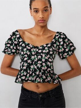 Zara Floral Puff Sleeve Crop Top